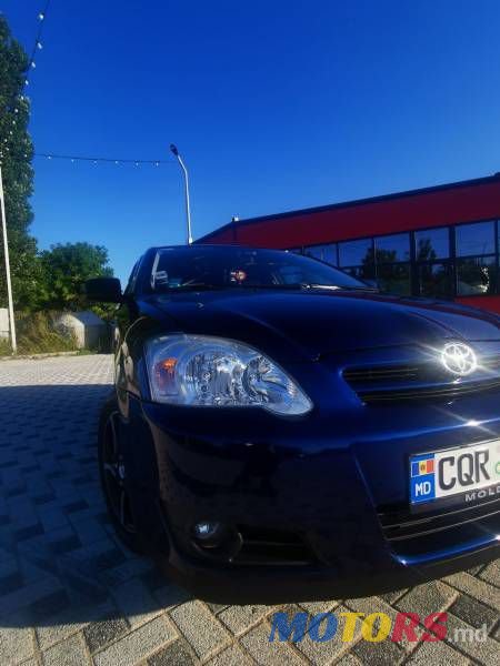 2006' Toyota Corolla photo #2