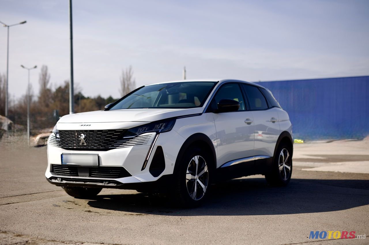 2022' Peugeot 3008 photo #1