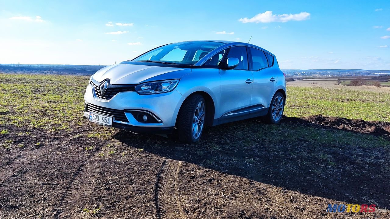 2017' Renault Scenic photo #1