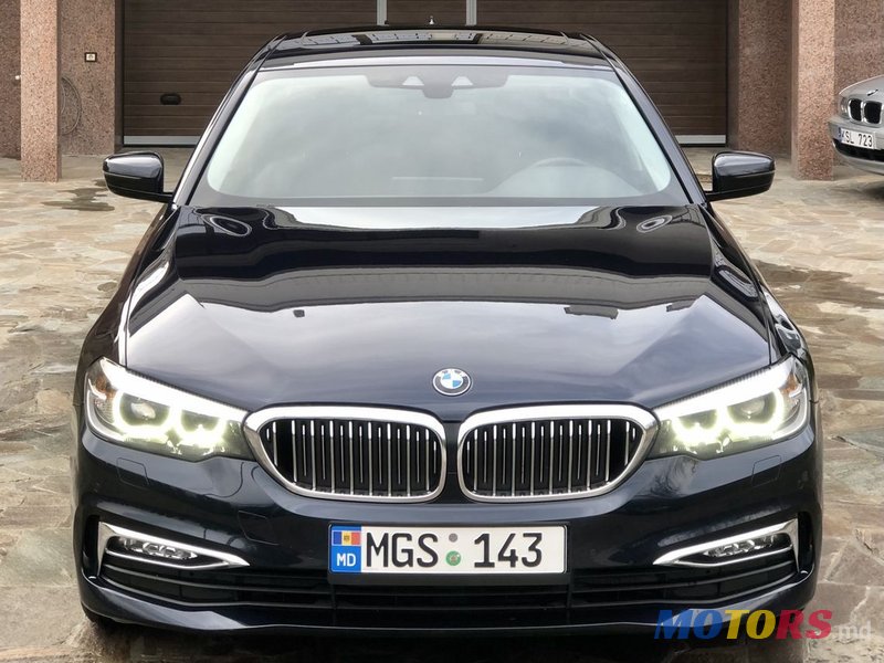 2017' BMW 5 Series photo #3