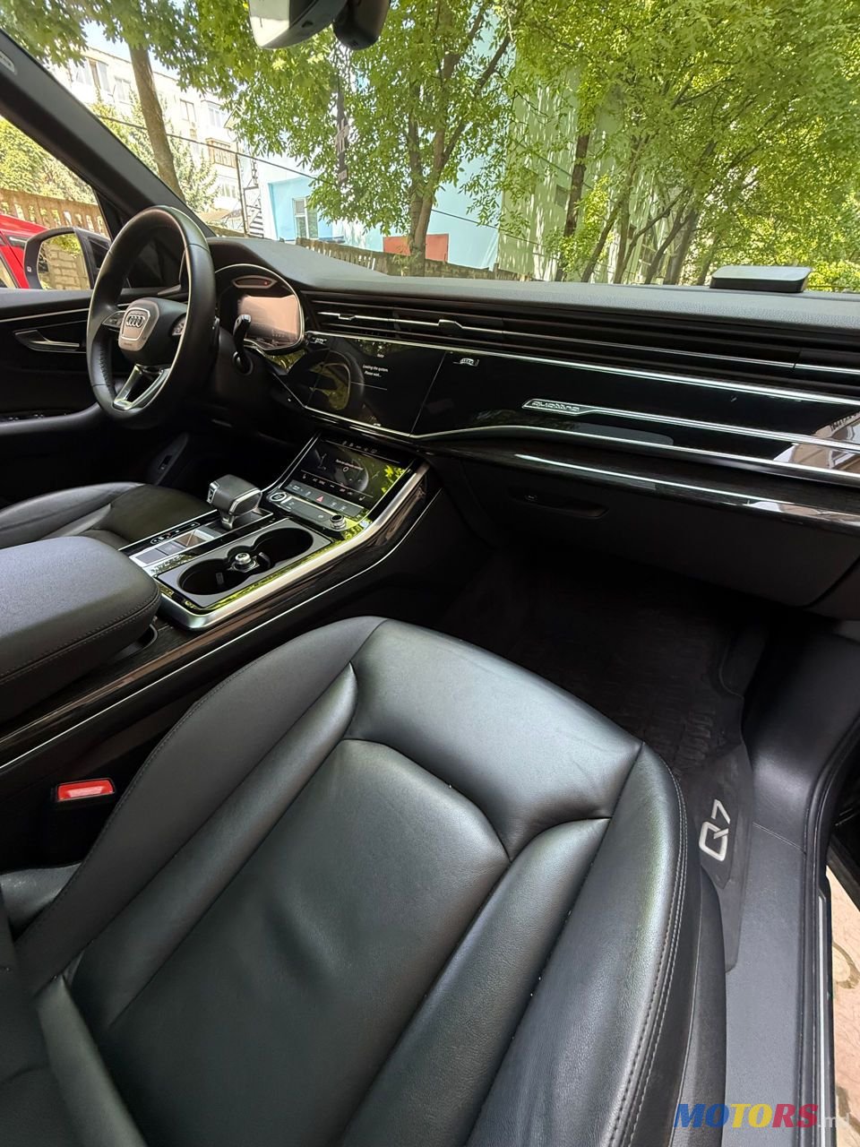 2021' Audi Q7 photo #6
