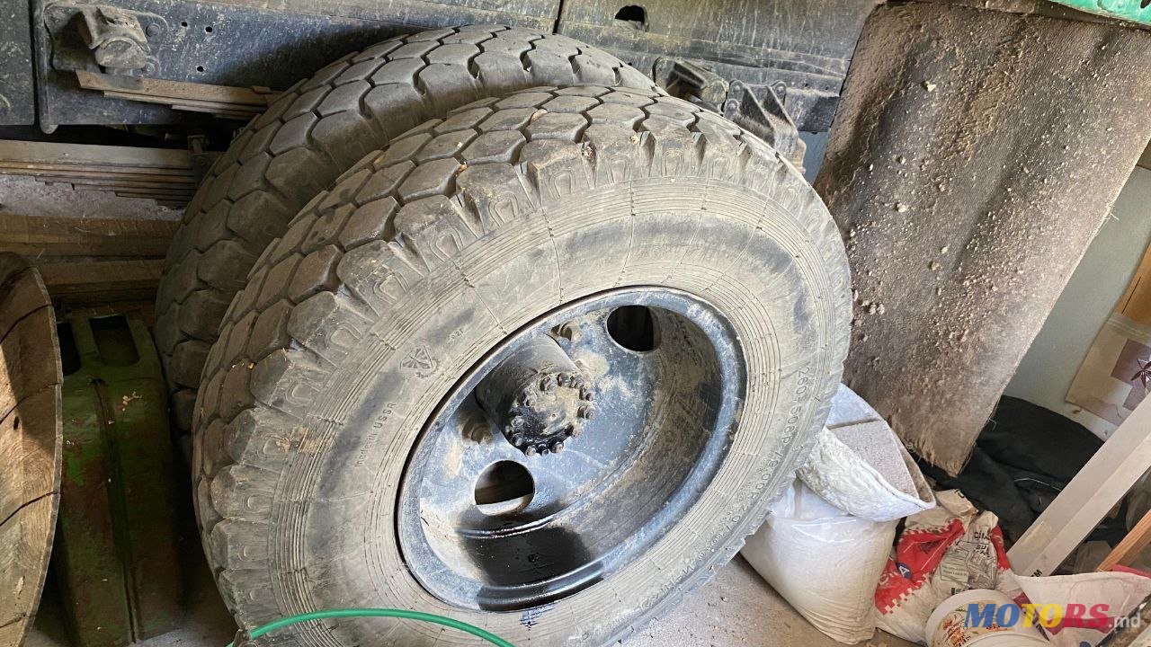 1979' ГАЗ 52 photo #6