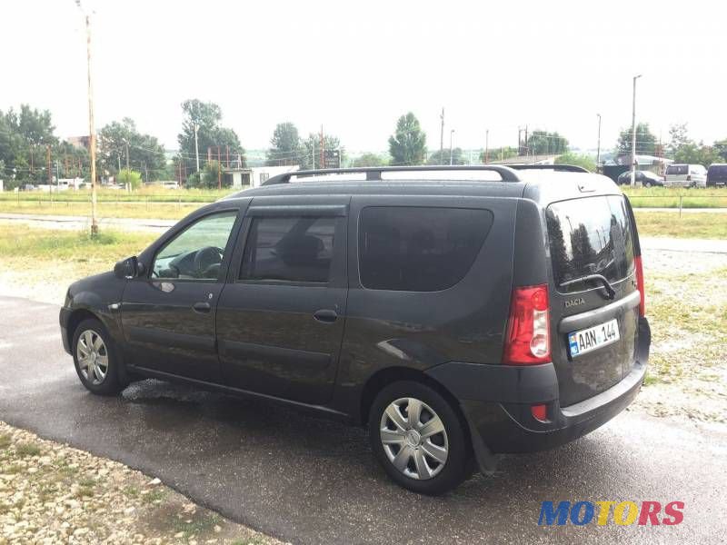 2008' Dacia Logan photo #4