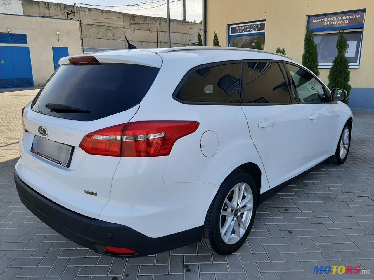 2017' Ford Focus photo #4