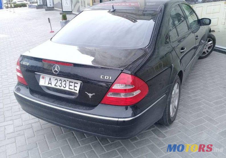 2006' Mercedes-Benz E photo #1