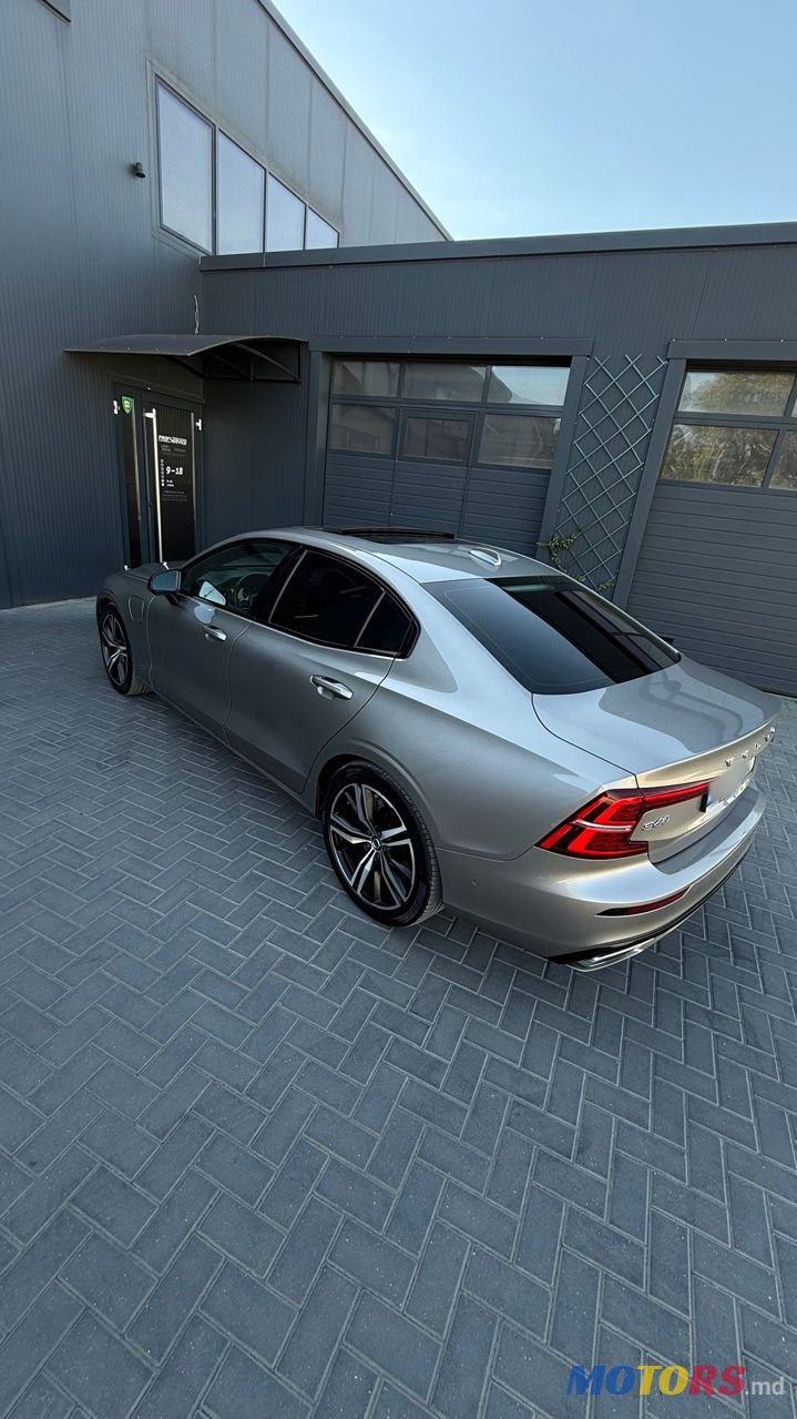 2020' Volvo S60 photo #5