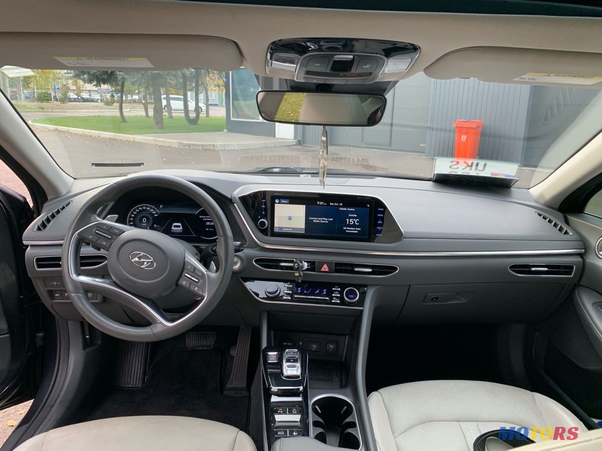 2020' Hyundai Sonata photo #5