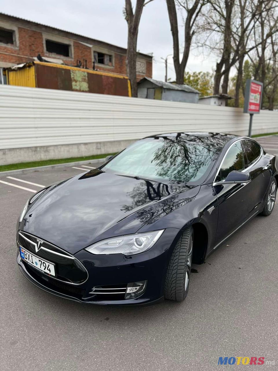 2015' Tesla Model S photo #4