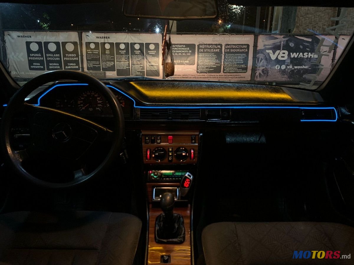 1994' Mercedes-Benz W124 photo #2