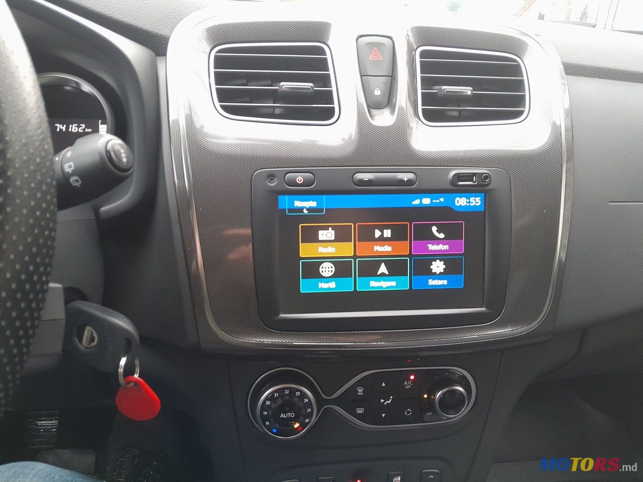 2019' Dacia Sandero Stepway photo #2