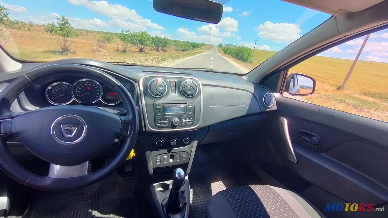 2014' Dacia Logan Mcv photo #6