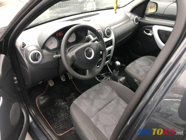 2010' Dacia Logan Mcv photo #4