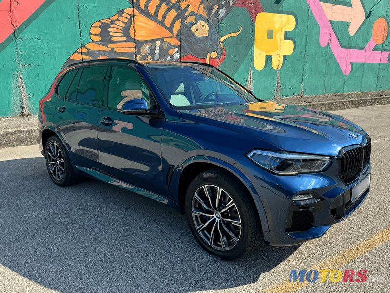 2021' BMW X5 photo #3