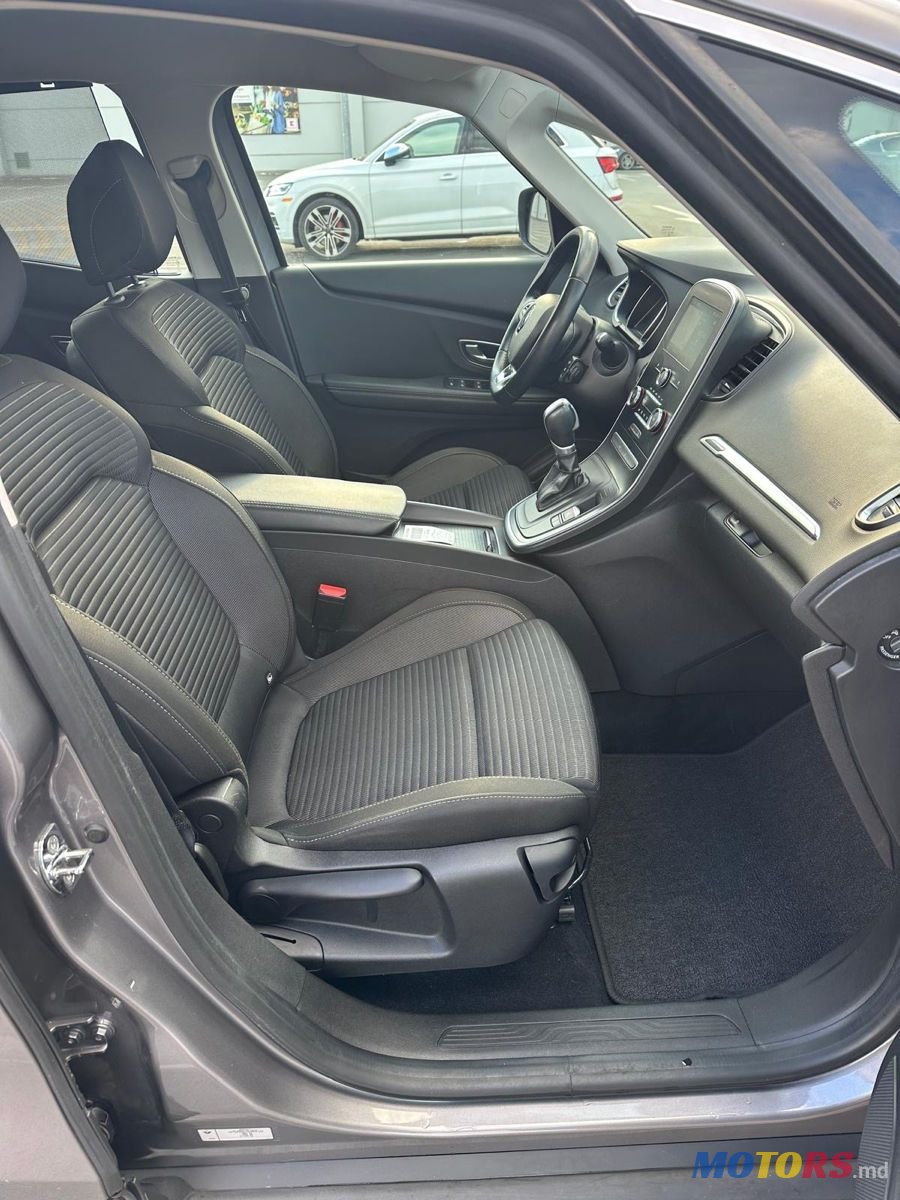 2018' Renault Scenic photo #3