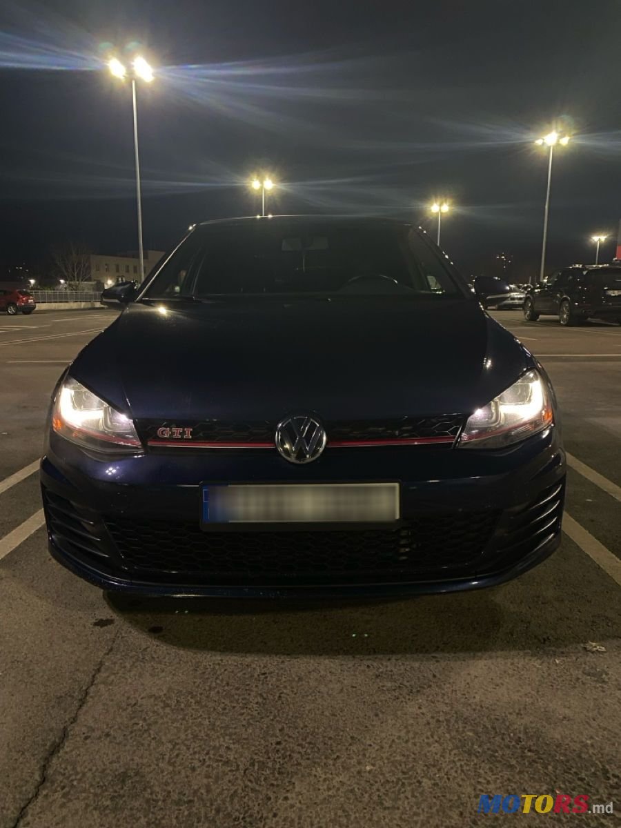 2017' Volkswagen Golf photo #1