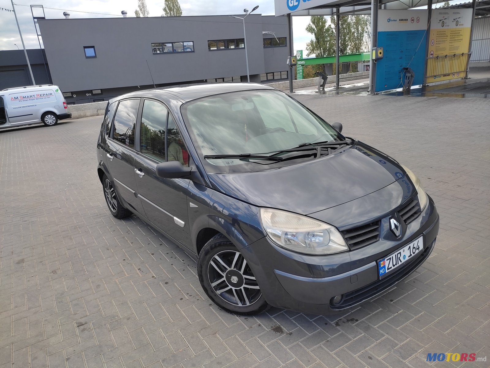 2006' Renault Scenic photo #2