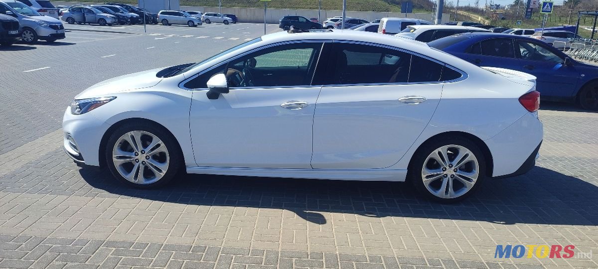 2016' Chevrolet Cruze photo #5