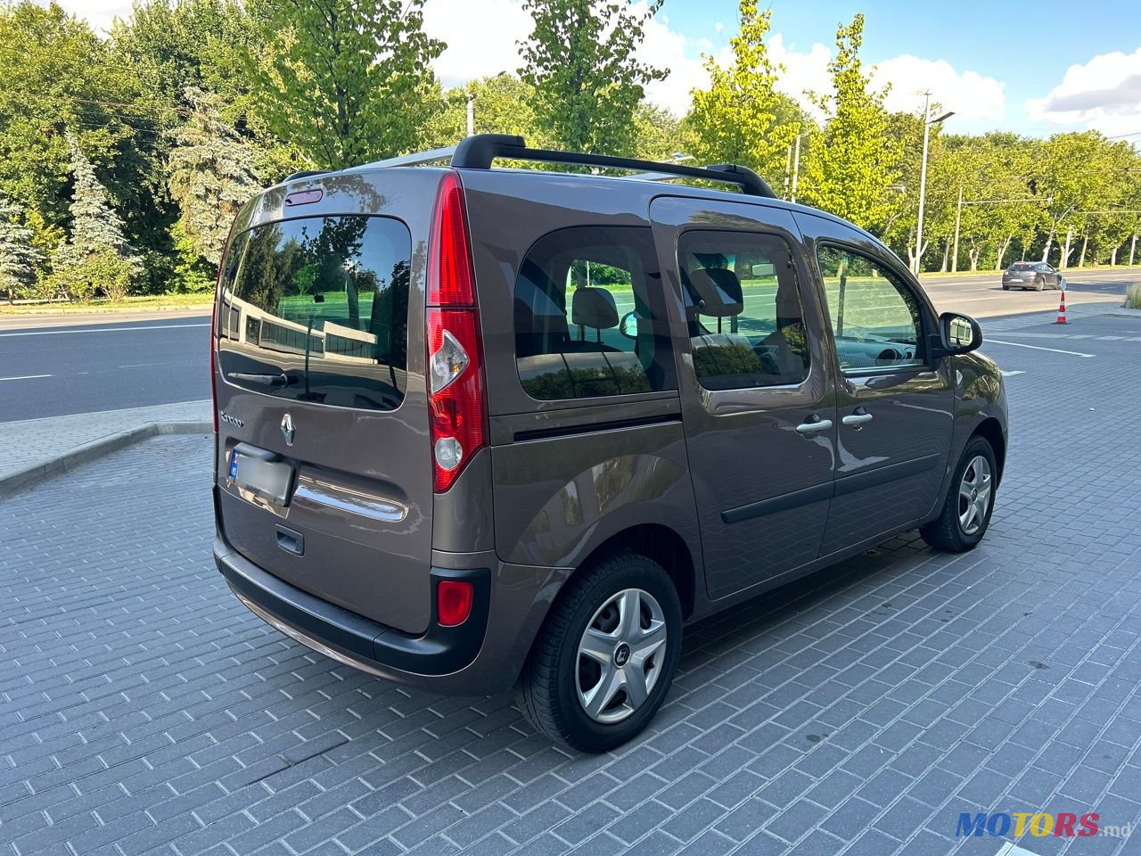 2013' Renault Kangoo photo #5