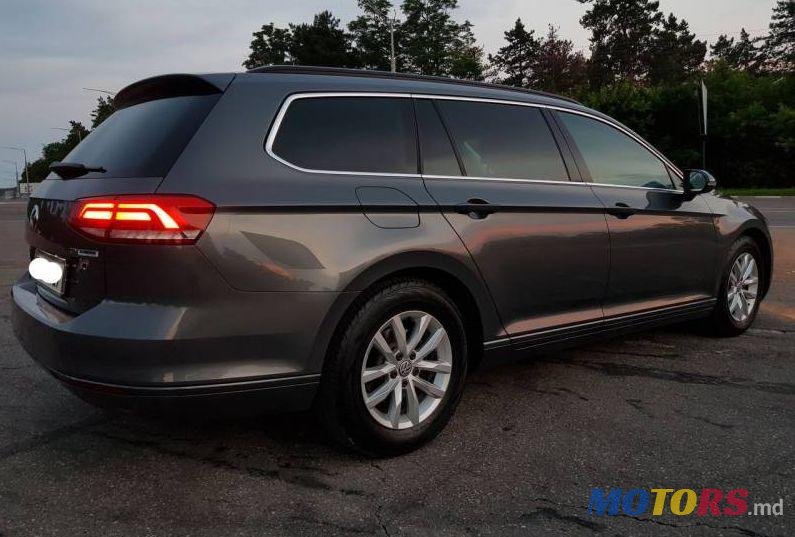 2015' Volkswagen Passat photo #1