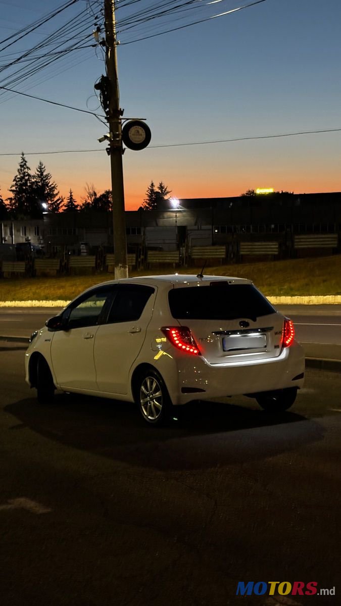 2013' Toyota Yaris photo #1