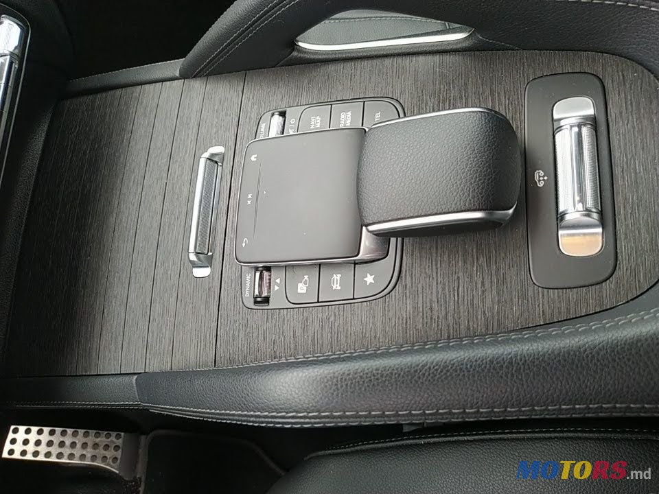 2021' Mercedes-Benz GLE photo #4