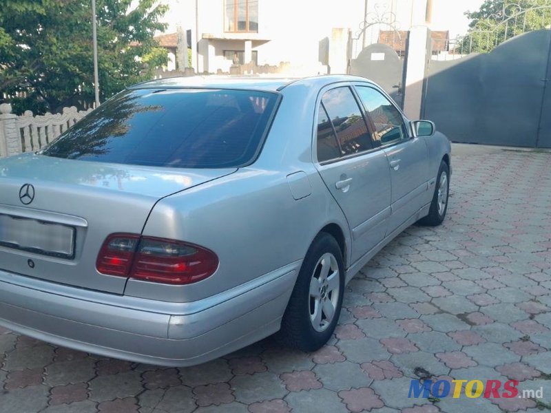 2000' Mercedes-Benz E-Class photo #5