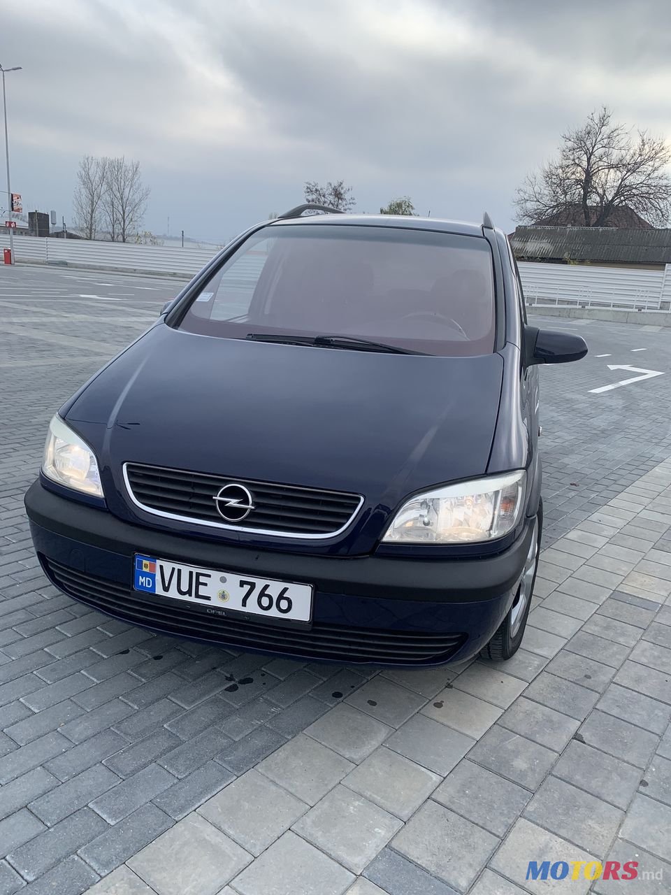2002' Opel Zafira photo #2
