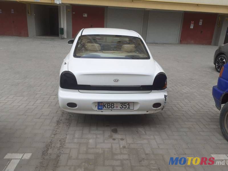 2003' Hyundai Sonata photo #5