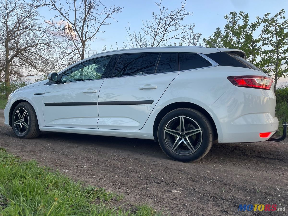 2016' Renault Megane photo #4