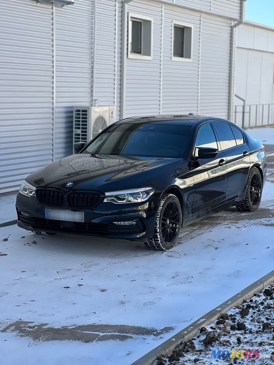 2017' BMW 5 Series photo #3