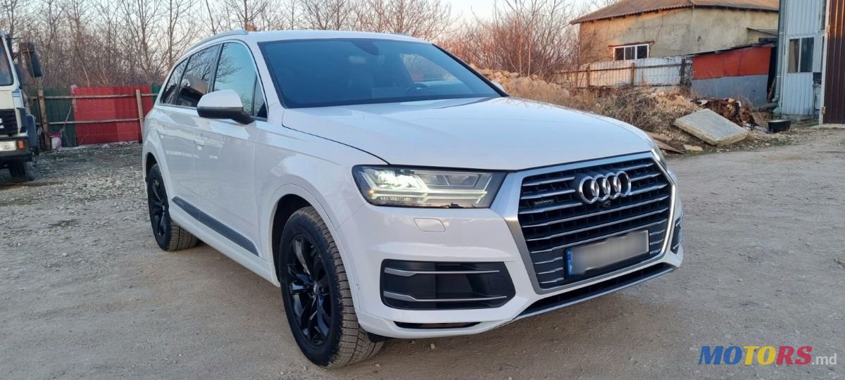 2019' Audi Q7 photo #1