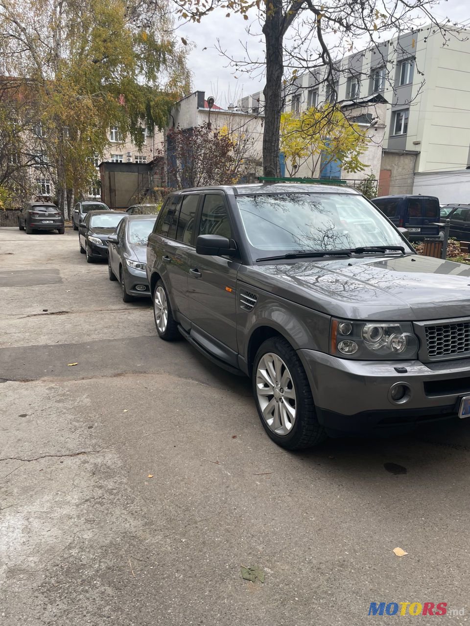2008' Land Rover Range Rover Sport photo #3