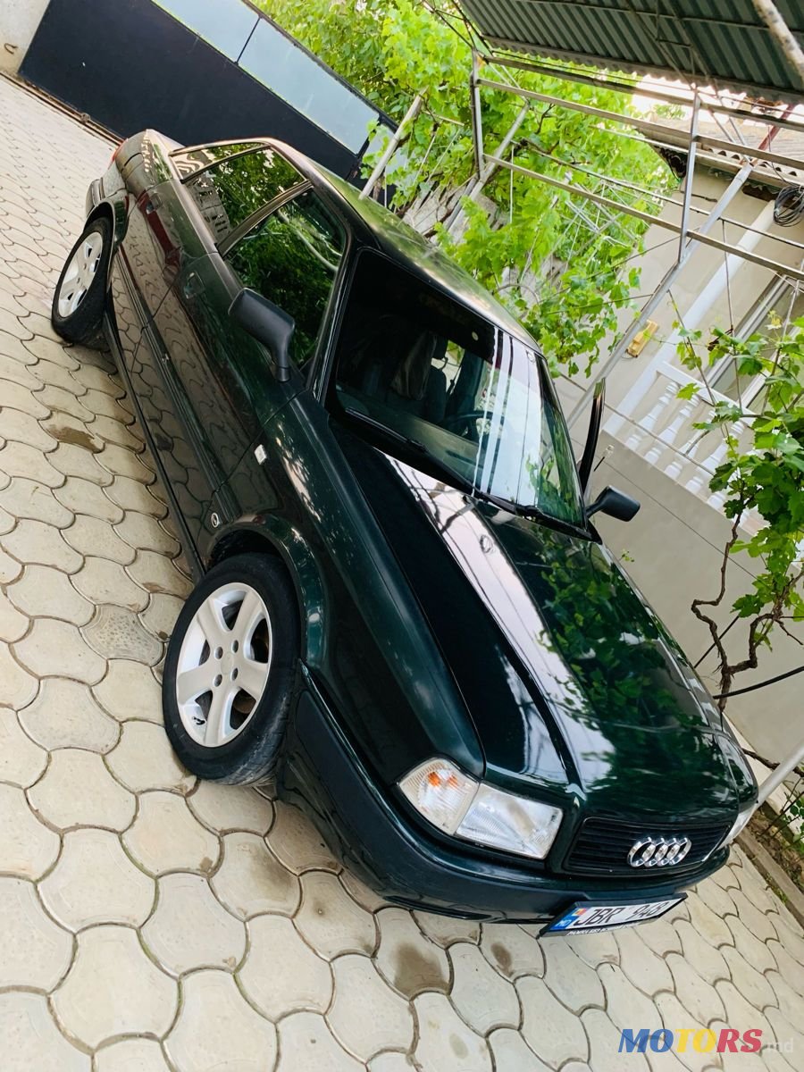 1992' Audi 80 photo #3