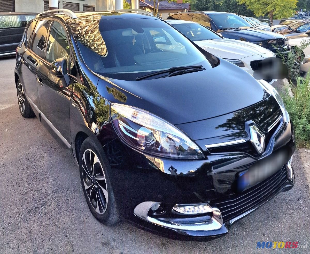 2015' Renault Grand Scenic photo #3