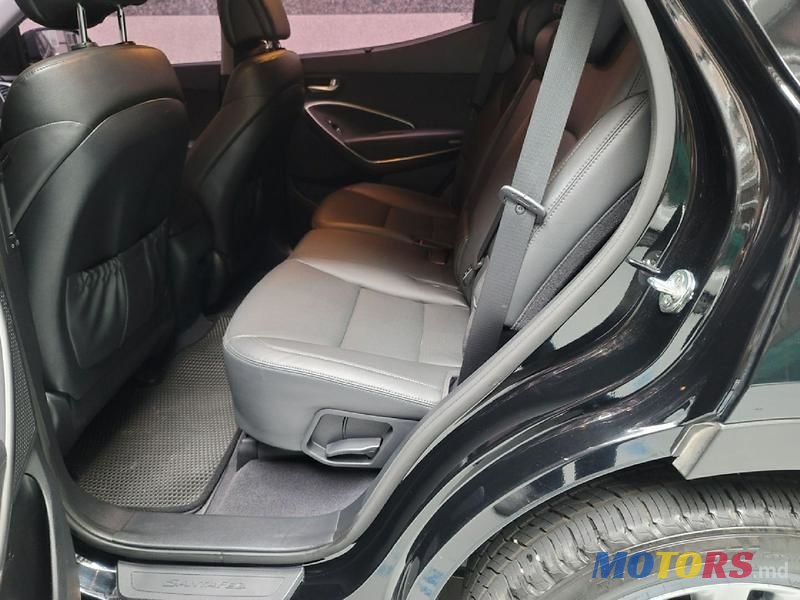 2015' Hyundai Santa Fe photo #6