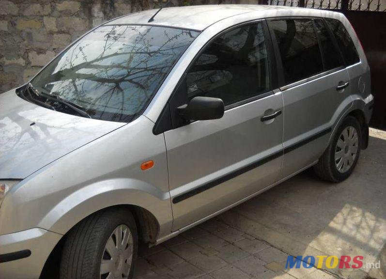 2004' Ford Fusion photo #1