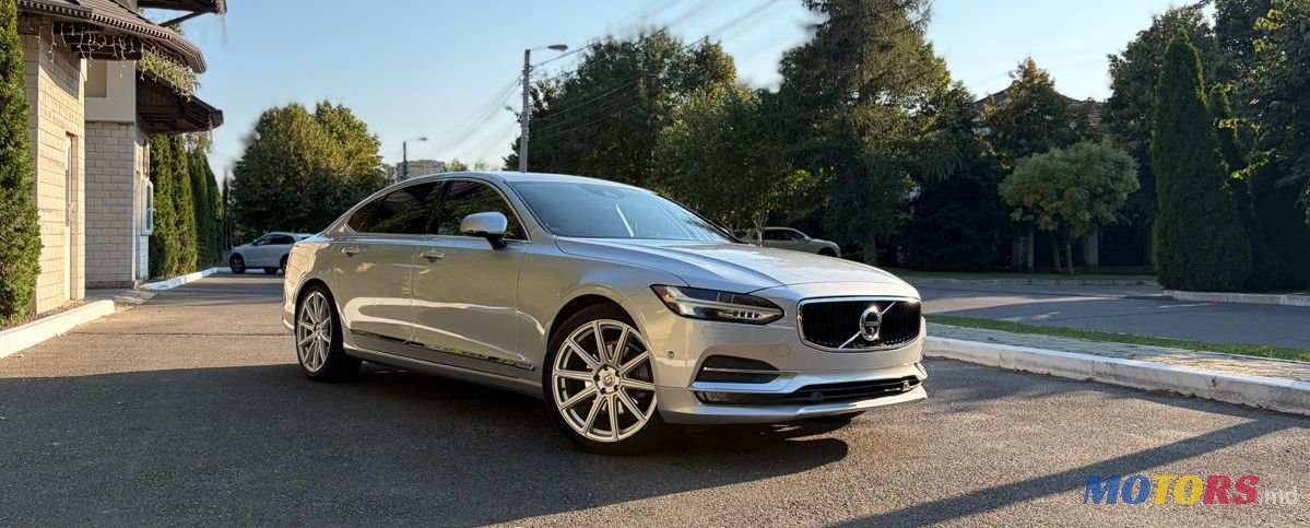 2017' Volvo S90 photo #1