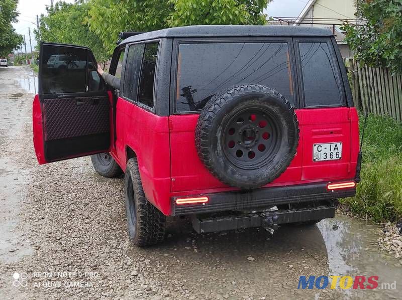 1989' Isuzu Trooper photo #1