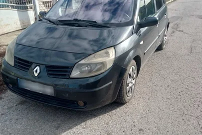 2005' Renault Scenic