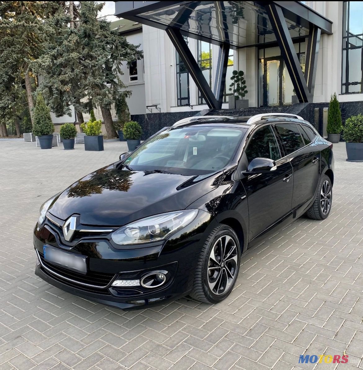 2014' Renault Megane photo #1