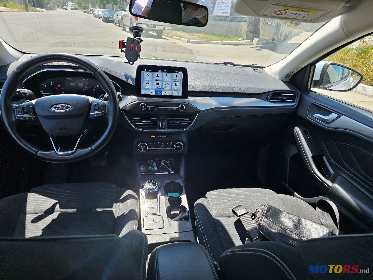 2019' Ford Focus photo #2