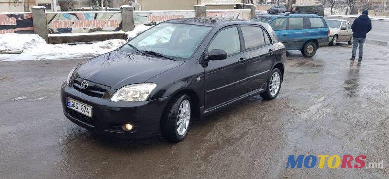 2006' Toyota Corolla photo #1