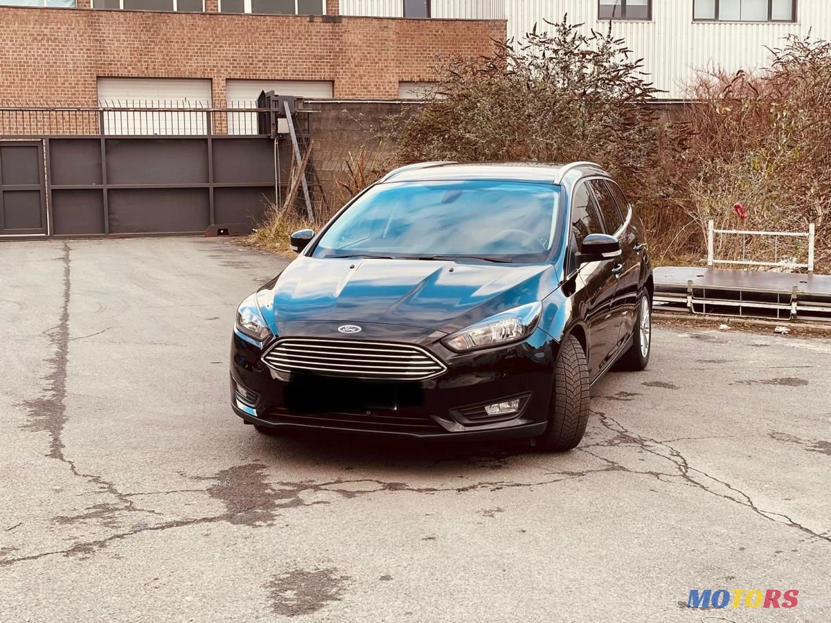2017' Ford Focus photo #4