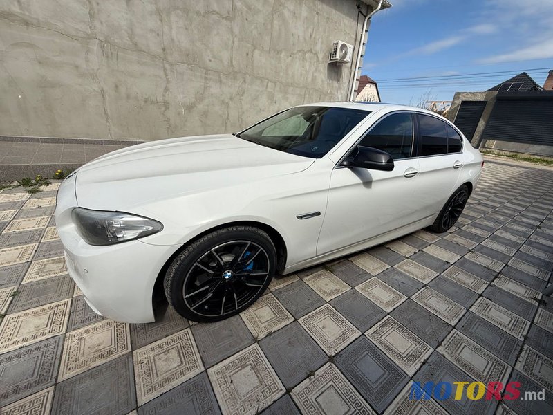 2014' BMW 5 Series photo #3