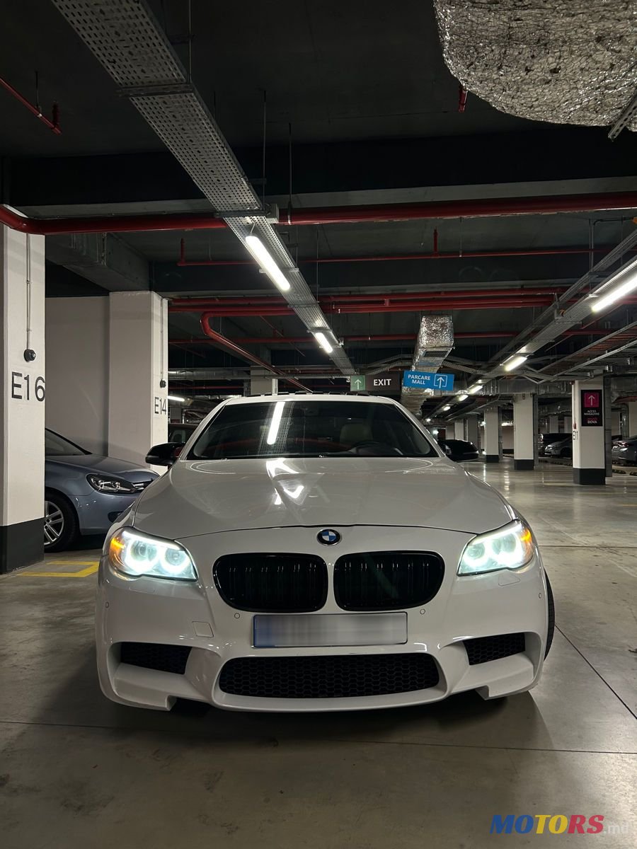 2014' BMW 5 Series photo #4