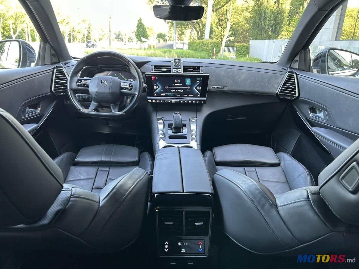 2019' DS Automobiles DS 7 Crossback photo #1