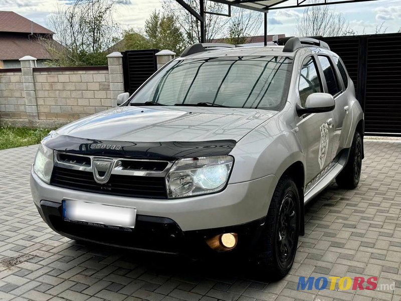 2011' Dacia Duster photo #2