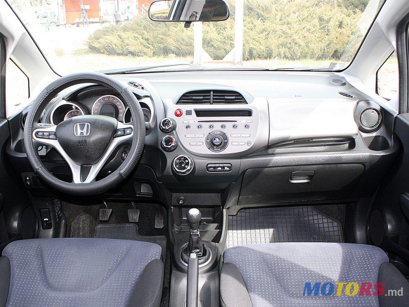 2009' Honda Jazz photo #5