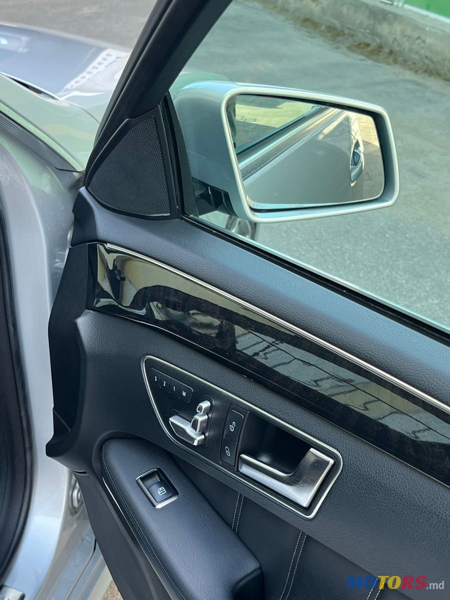 2014' Mercedes-Benz E-Class photo #3