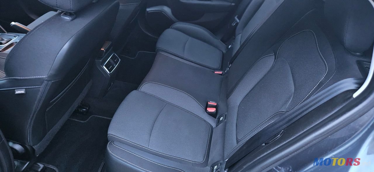 2020' Renault Megane photo #5